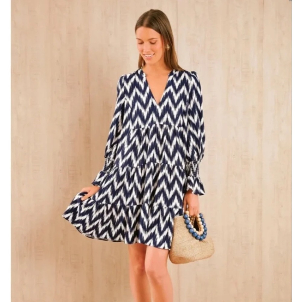 Pomander Place Navy White Ikat Chevron Tiered Mini Dress Smocked Cuff Small